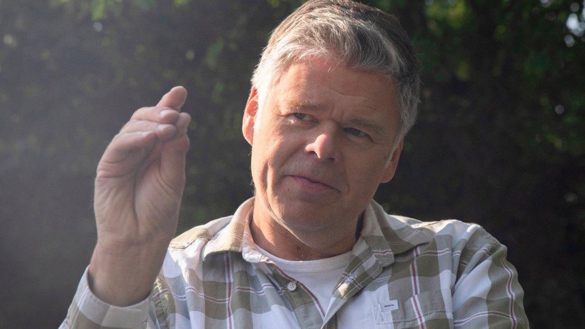 Kasvokuva tutkimusprofessori Jari Liskistä